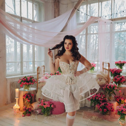 Шлюха Кира 42242