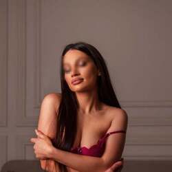 Шлюха Виола 43959