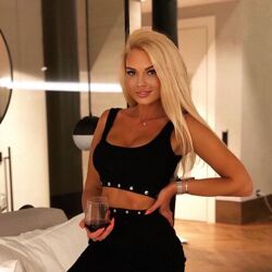 Шлюха Оксана 37503